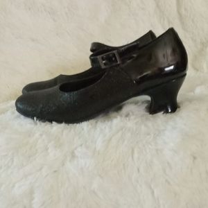 Girls (or women?) Party shoe